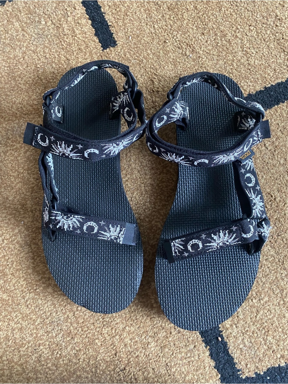 Teva Black Sandals with White Celestial Patterned Straps - Picture 2 of 8